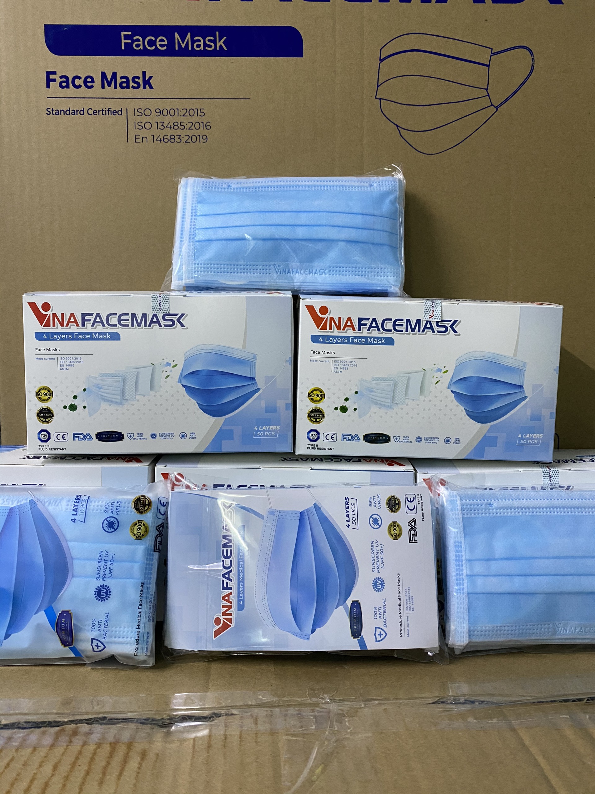 KHẨU TRANG Y TẾ 4 LỚP CAO CẤP VINAFACEMACK  50Cái/Hộp